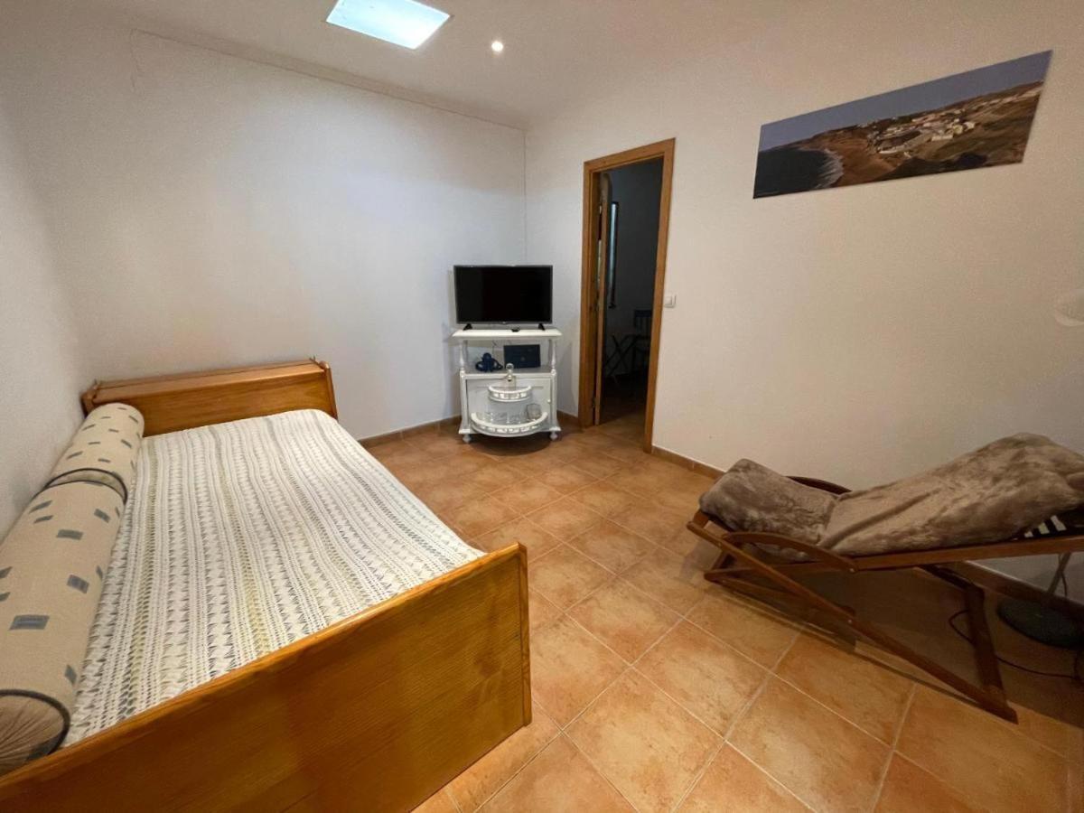 Casa Do Vicente, Localizada A 1.7Km Da Praia. Ribamar  Exteriör bild