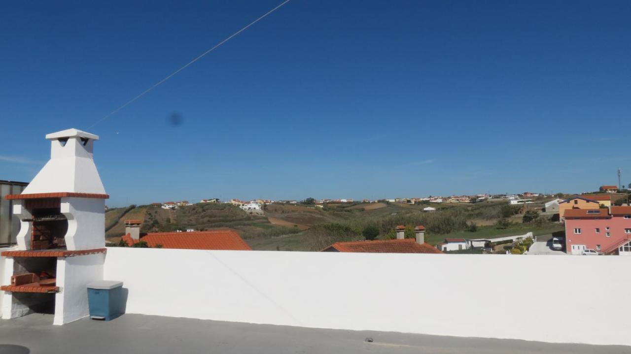Casa Do Vicente, Localizada A 1.7Km Da Praia. Ribamar  Exteriör bild